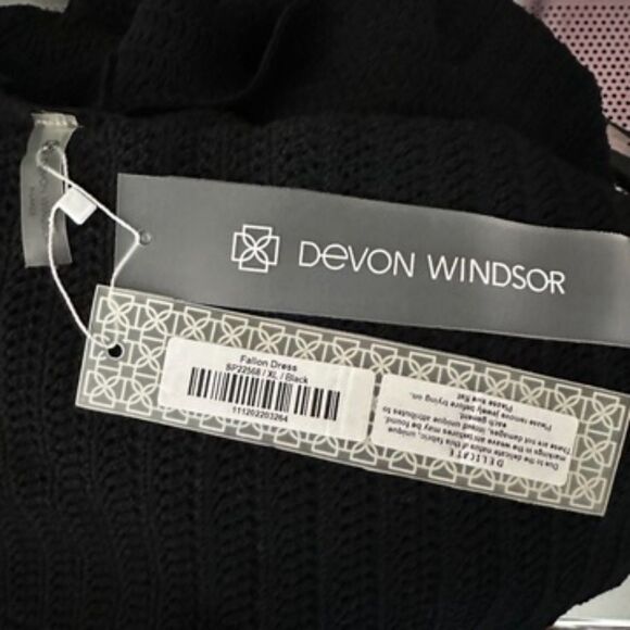 Devon Windsor Crochet Knit Fallon Cut Out Long Sleeve Mini Dress Black Size XL - Picture 8 of 8